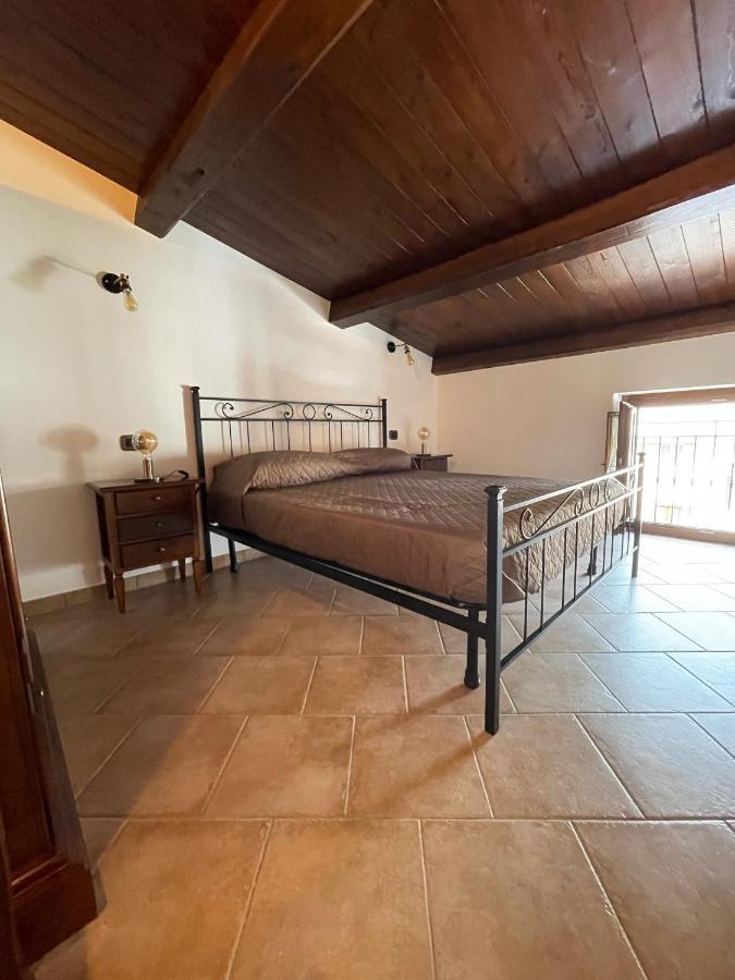 La Vie En Rose Bed & Breakfast Fondi Luaran gambar